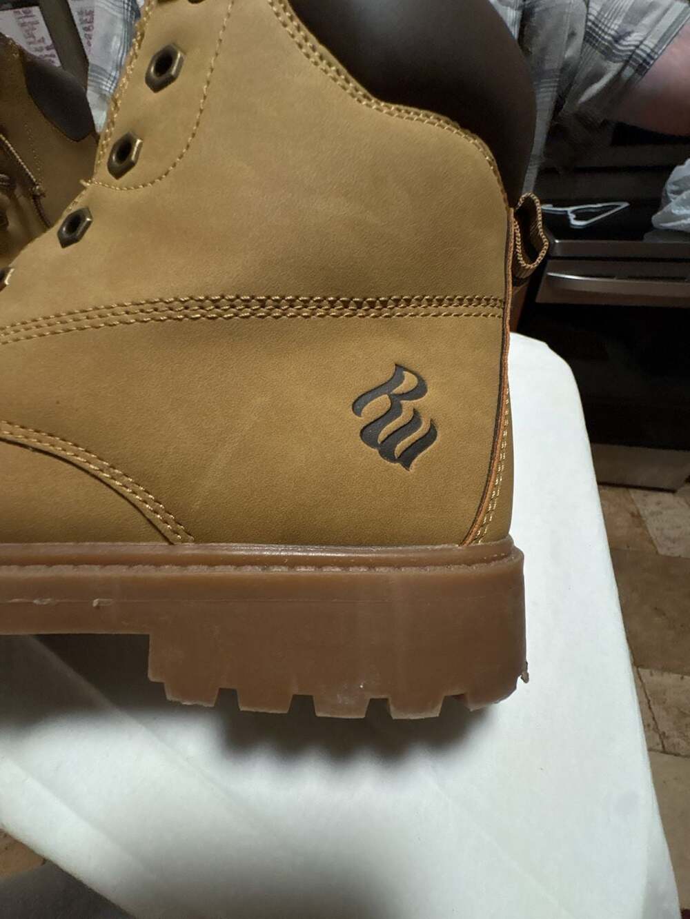 Rocawear Men's LEONARDOBOX Faux Leather Work Boots